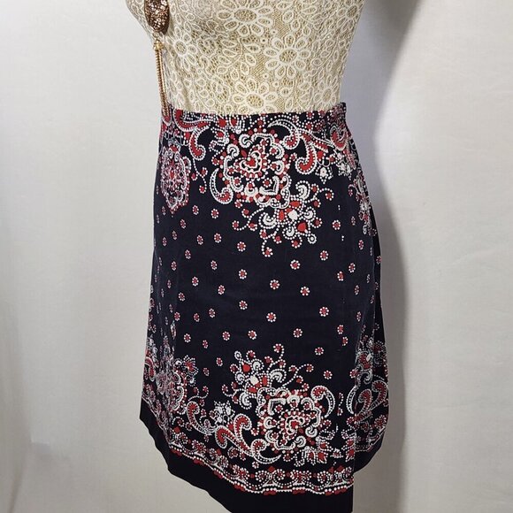 Talbots Women's Size 4 Navy Red Bandana Print Side Zip Lined Stretch Mini Skirt - Picture 5 of 12